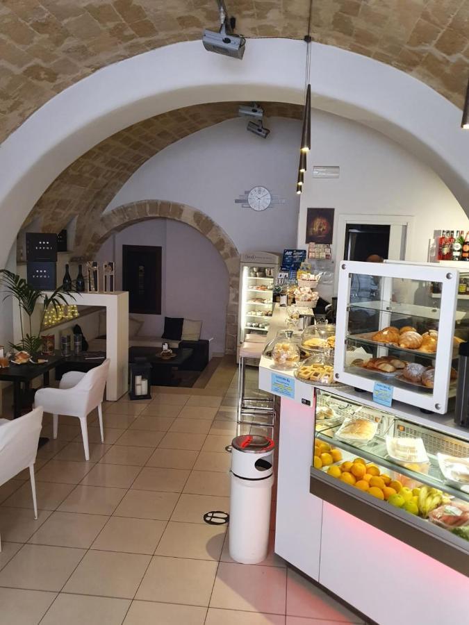 Domus 73 Apulian Holidays Барлетта Экстерьер фото