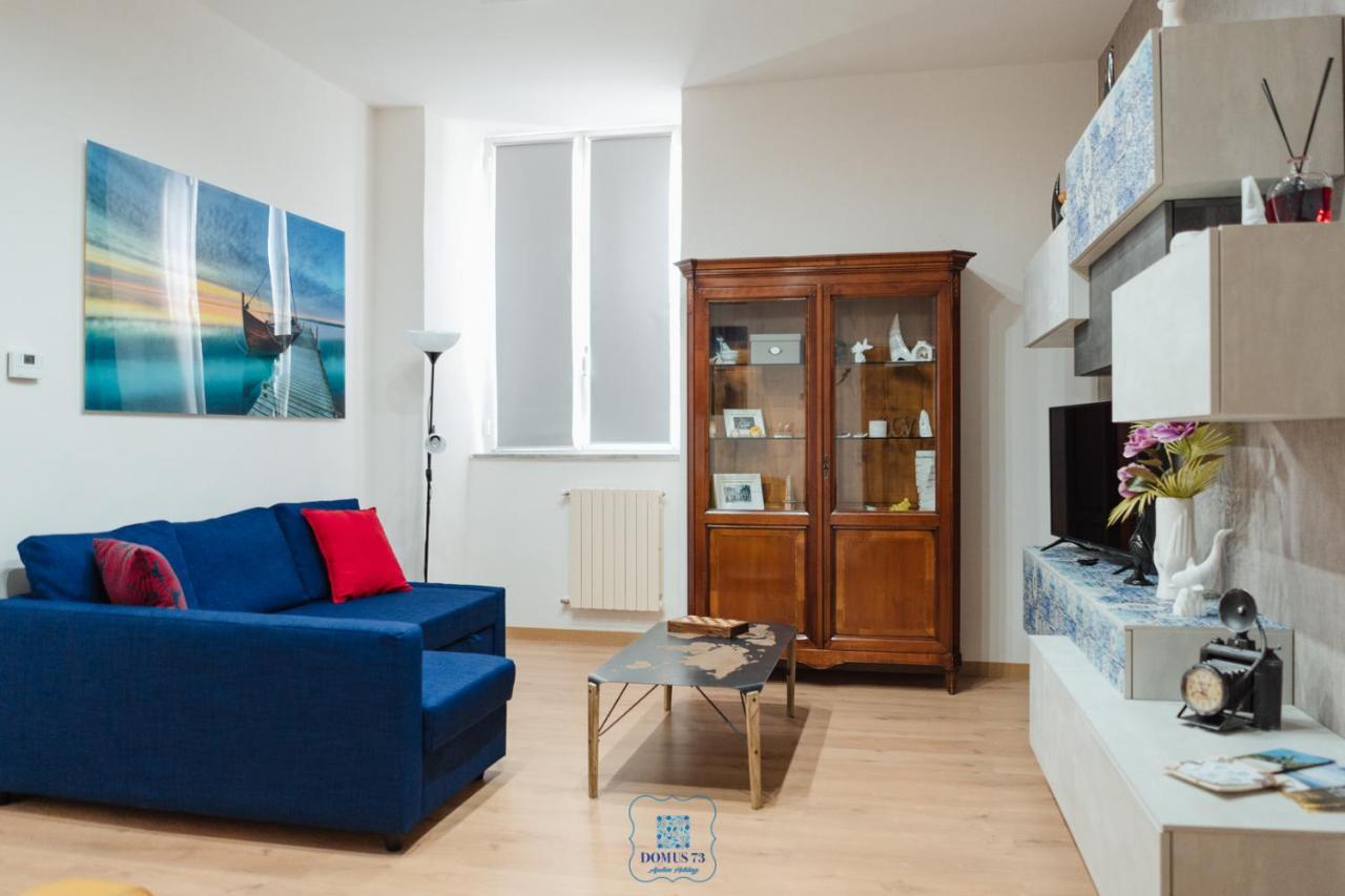 Domus 73 Apulian Holidays Барлетта Экстерьер фото