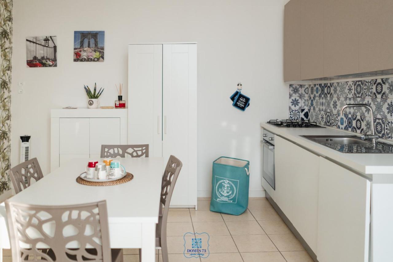 Domus 73 Apulian Holidays Барлетта Экстерьер фото